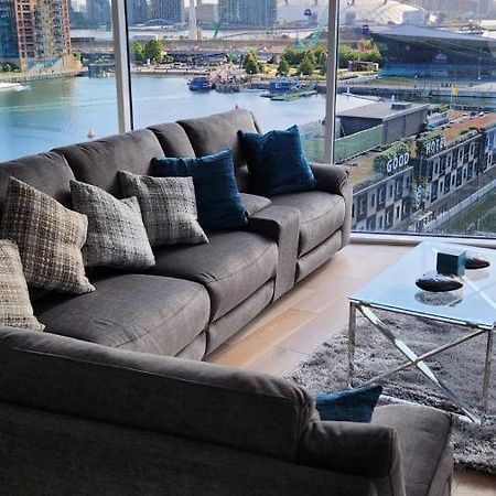 Luxury 2 Bed Apartment Excel Лондон Екстер'єр фото