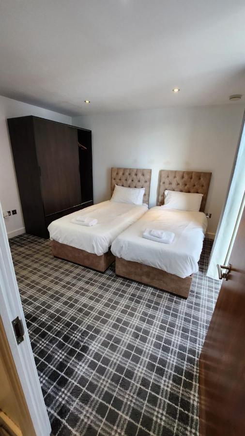 Luxury 2 Bed Apartment Excel Лондон Екстер'єр фото